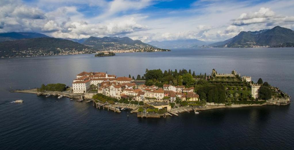 Isola Bella Apartments Via Vittorio Emanuele Στρέσα Εξωτερικό φωτογραφία