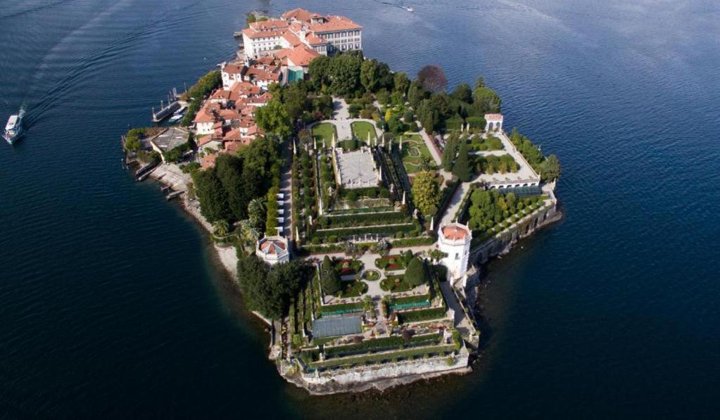 Isola Bella Apartments Via Vittorio Emanuele Στρέσα Εξωτερικό φωτογραφία